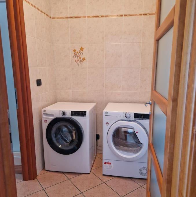 Officium Su Piazzetta Apartamento Turim Exterior foto